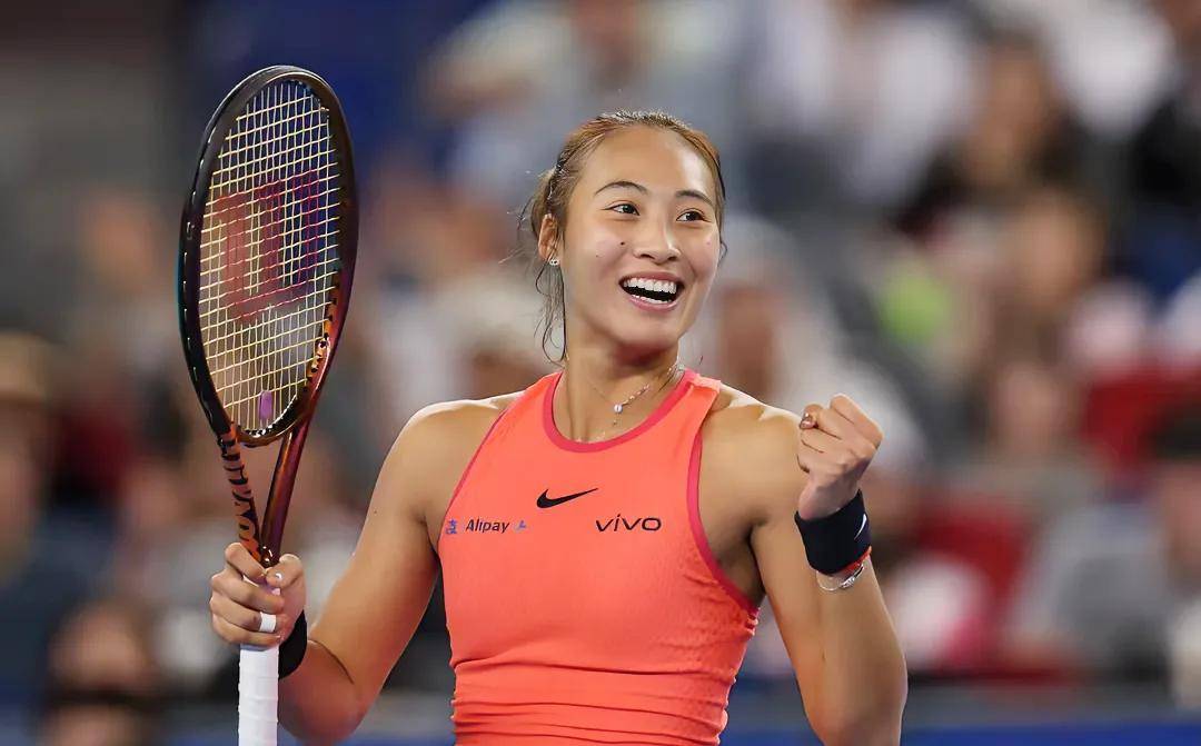 阿扎伦卡连续十五场比赛得分超过晋级下一阶段，热火不断突破！上演精彩一战的简单介绍